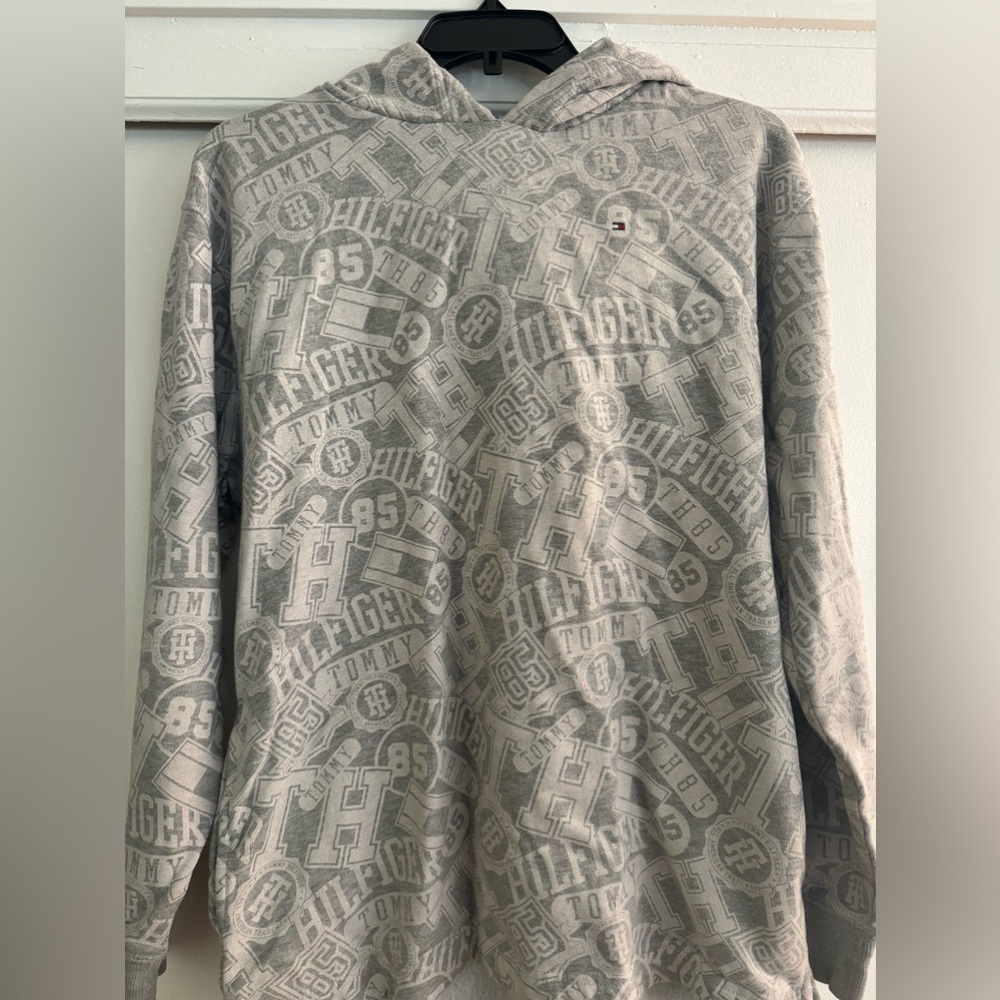 Large Boy 16/18 Tommy Hilfiger Sweater